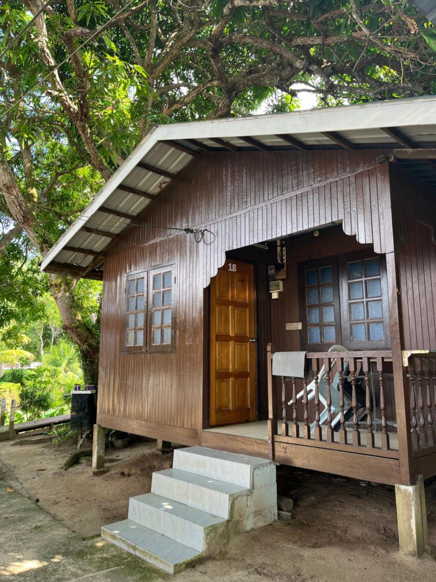 Sri Sentosa Chalet Kampong Mukut Kültér fotó